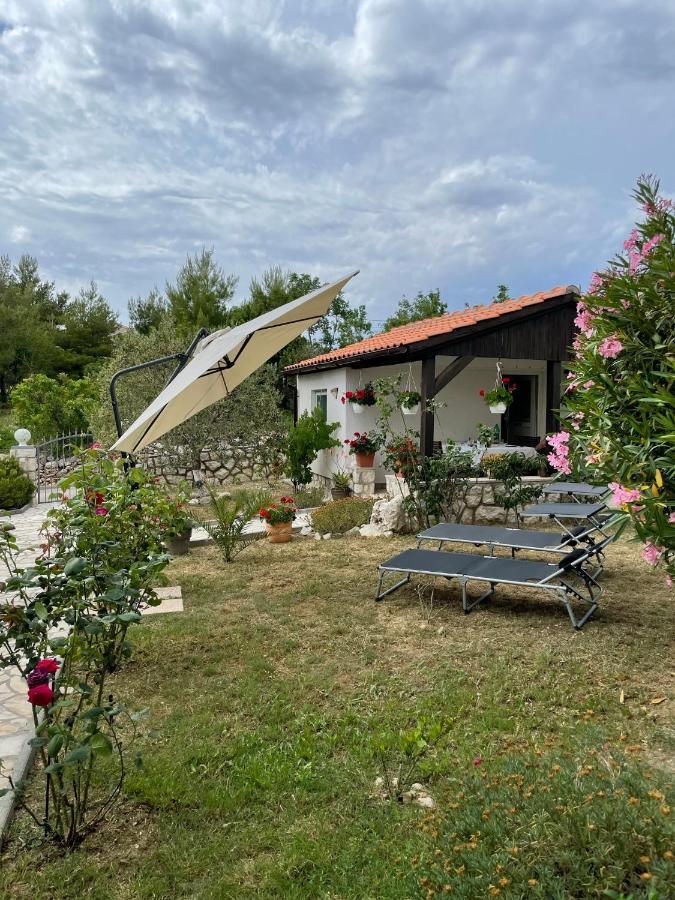 Apartments Rafaela Barbat na Rabu المظهر الخارجي الصورة