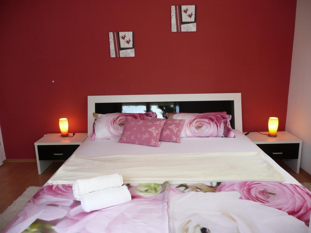 Apartments Rafaela Barbat na Rabu المظهر الخارجي الصورة
